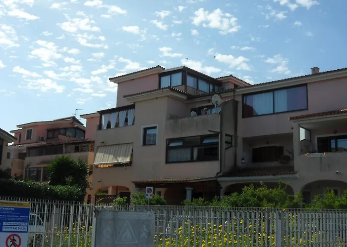 B&B A Casa Di Monica Olbia